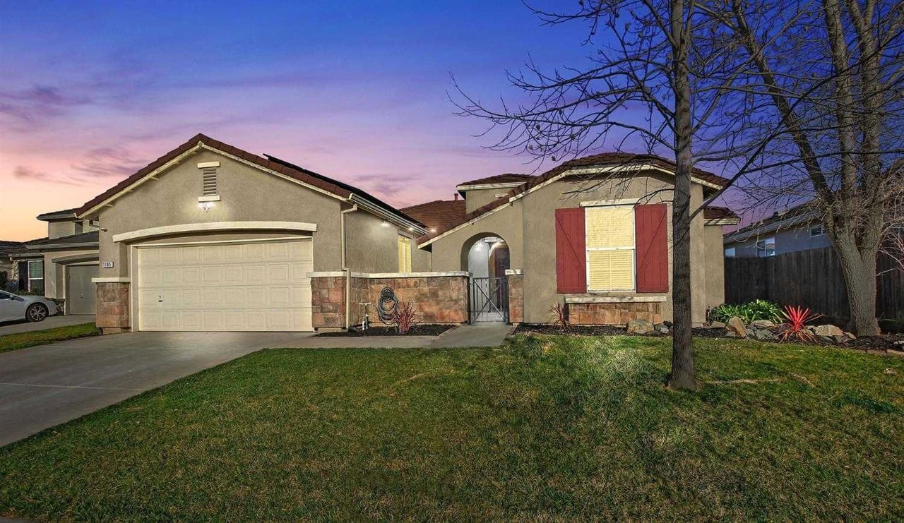1185 Sabine Court