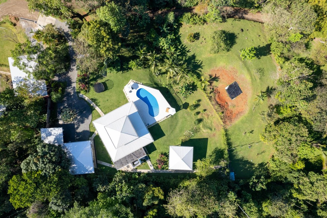 Luxury Modern Mini Homestead in Ojochal