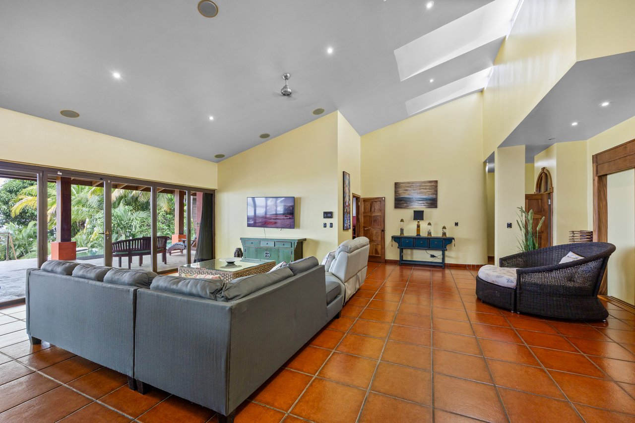 Titled Beachfront Luxury Estate, Flamingo, Guanacaste