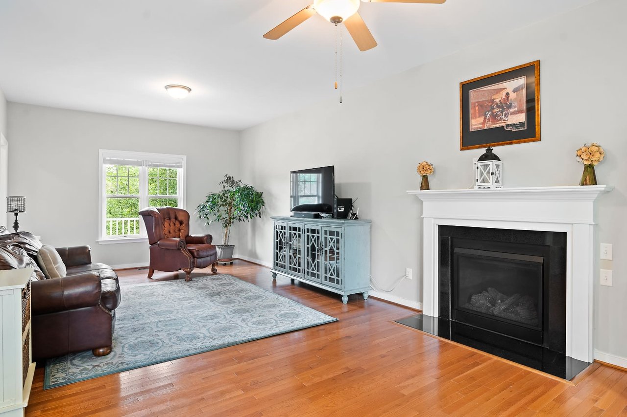 11827 Rimswell Turn