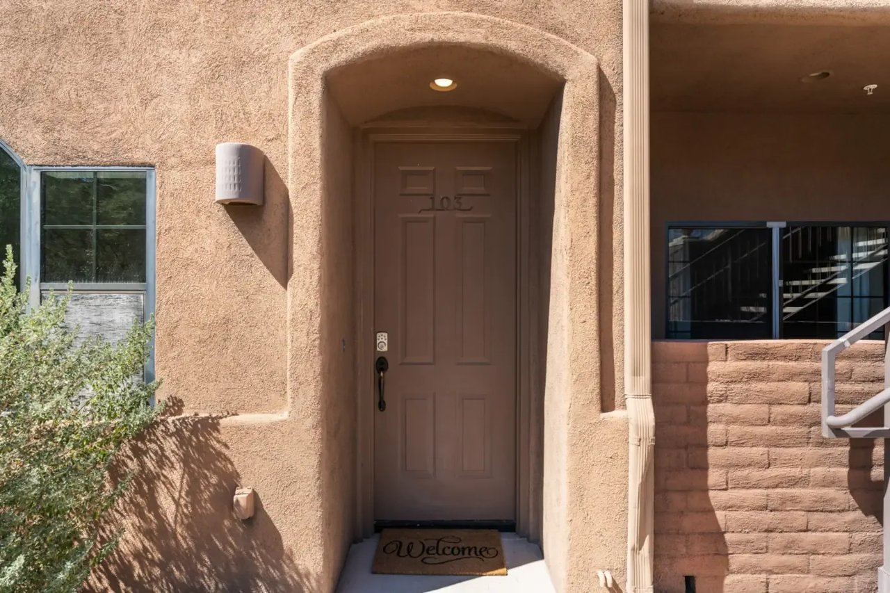 Upscale Southwest Style Condo Tucson