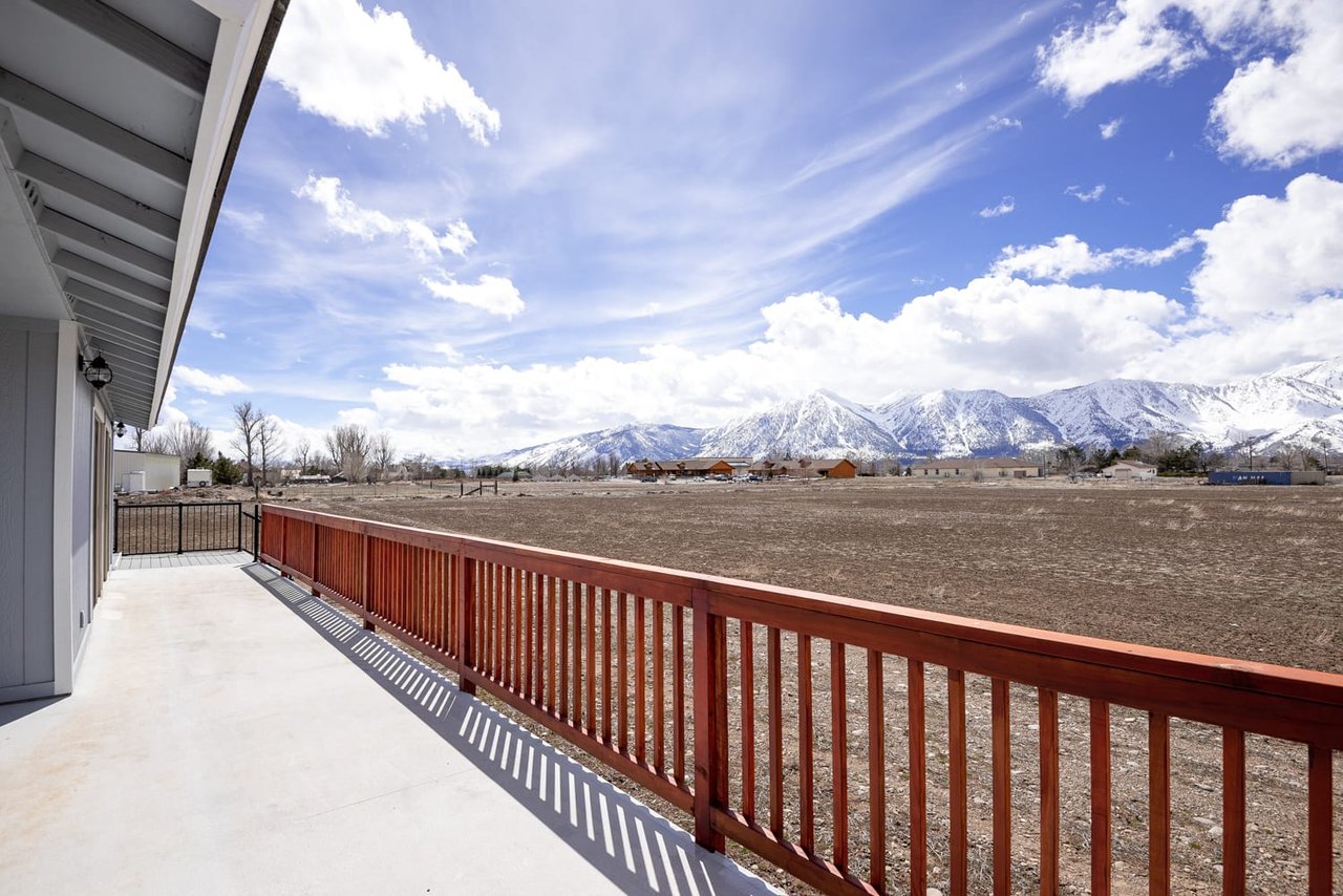 Remodeled Home with Land & Barn...Plus VIEWS