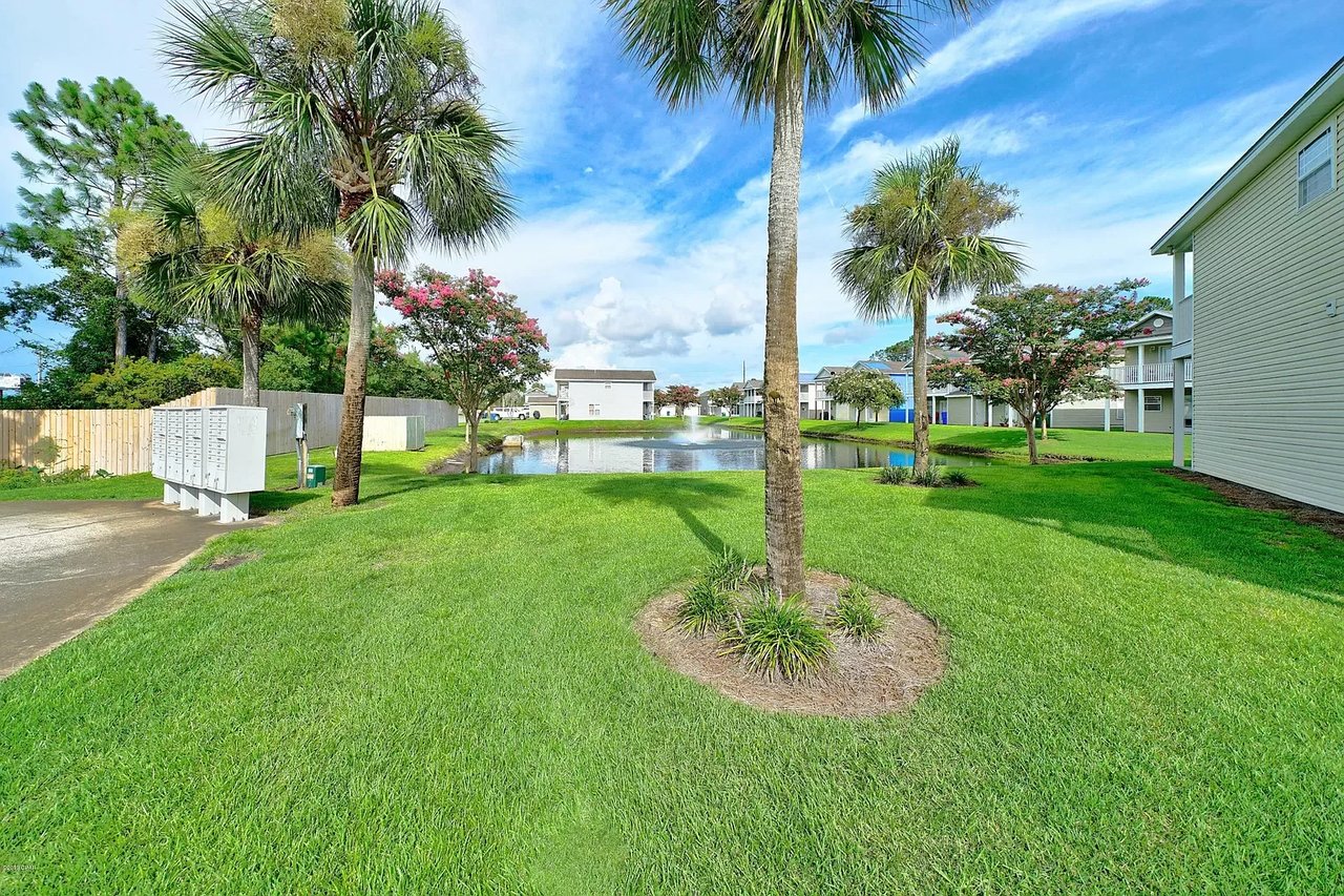2122 Sterling Cove Boulevard