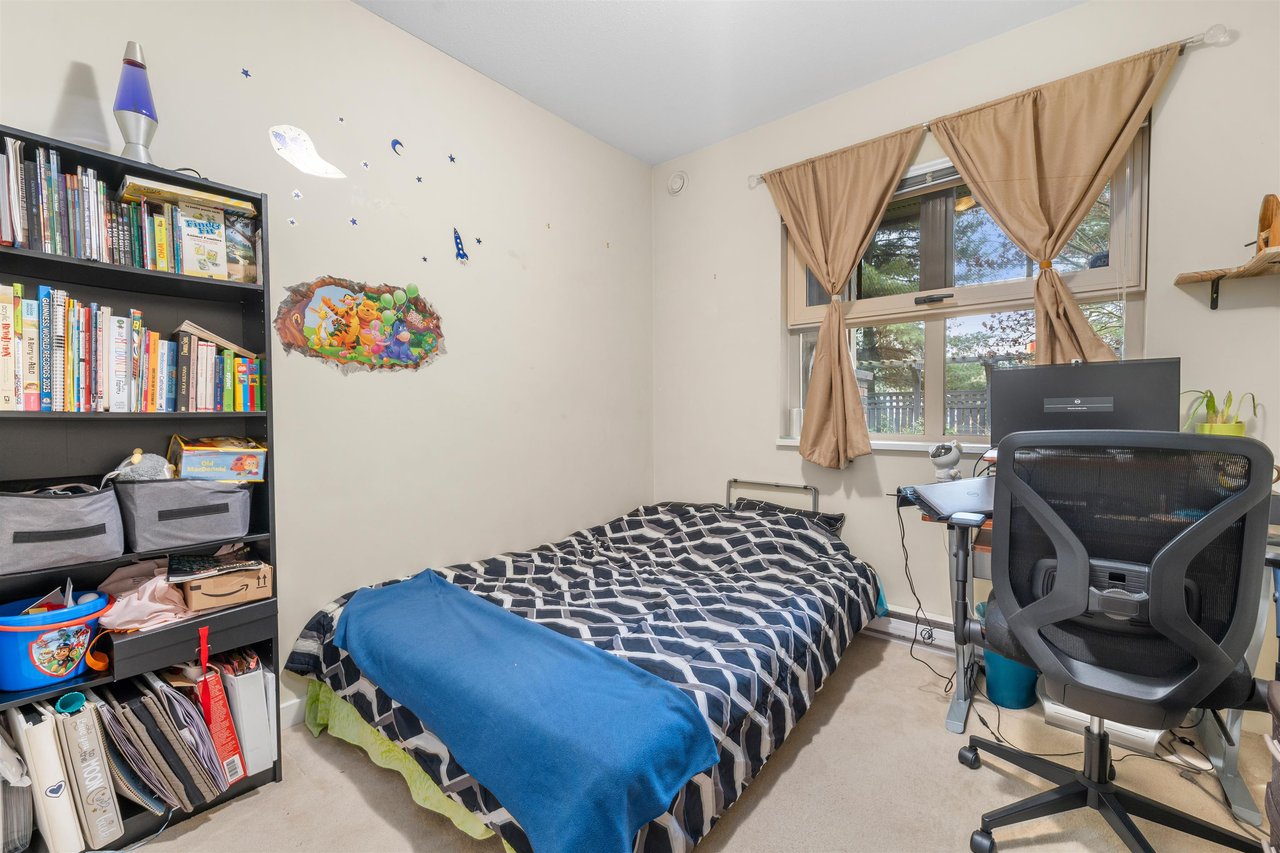 108-808 Sangster Pl