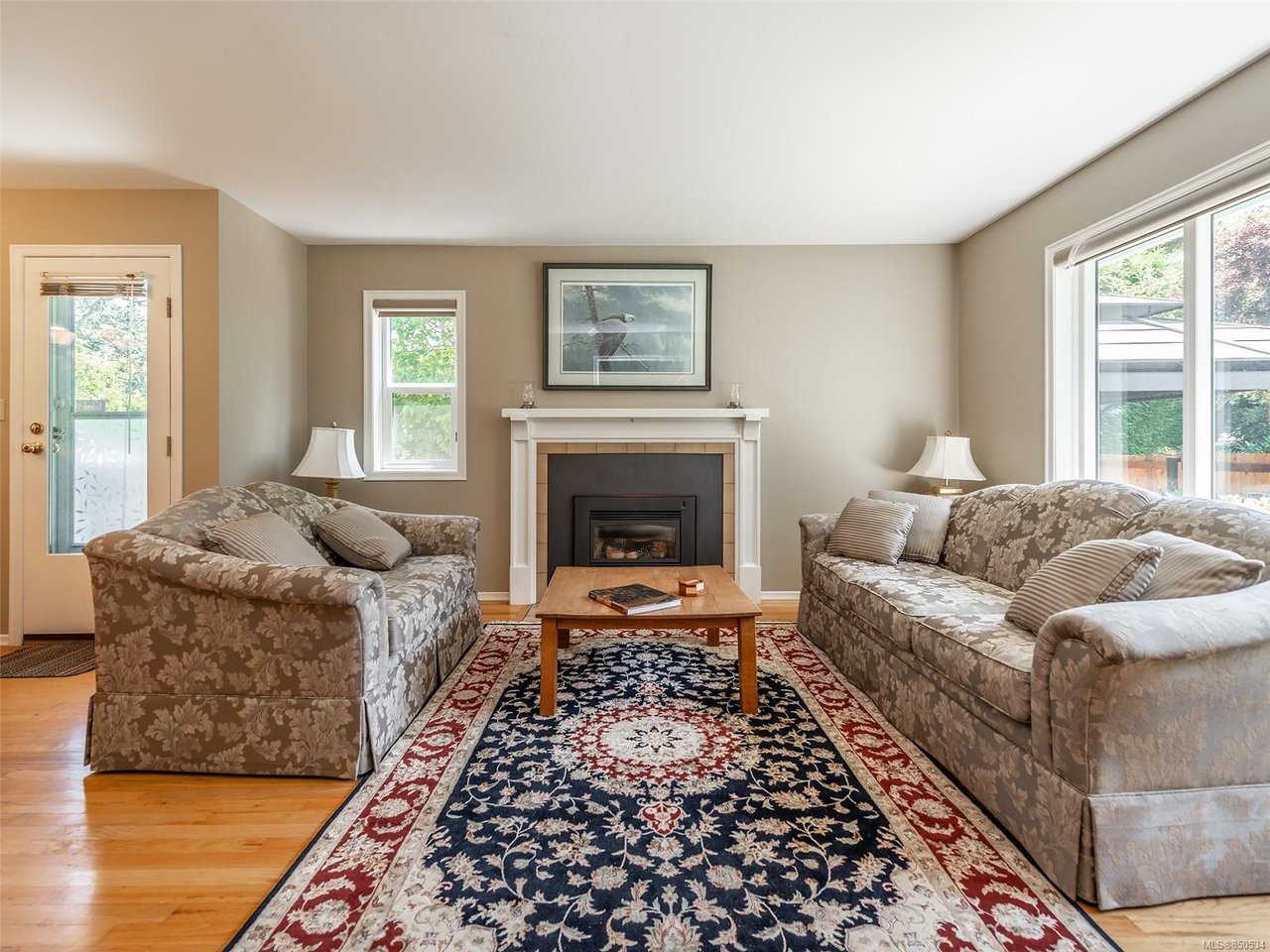 1238 Garry Oak Pl