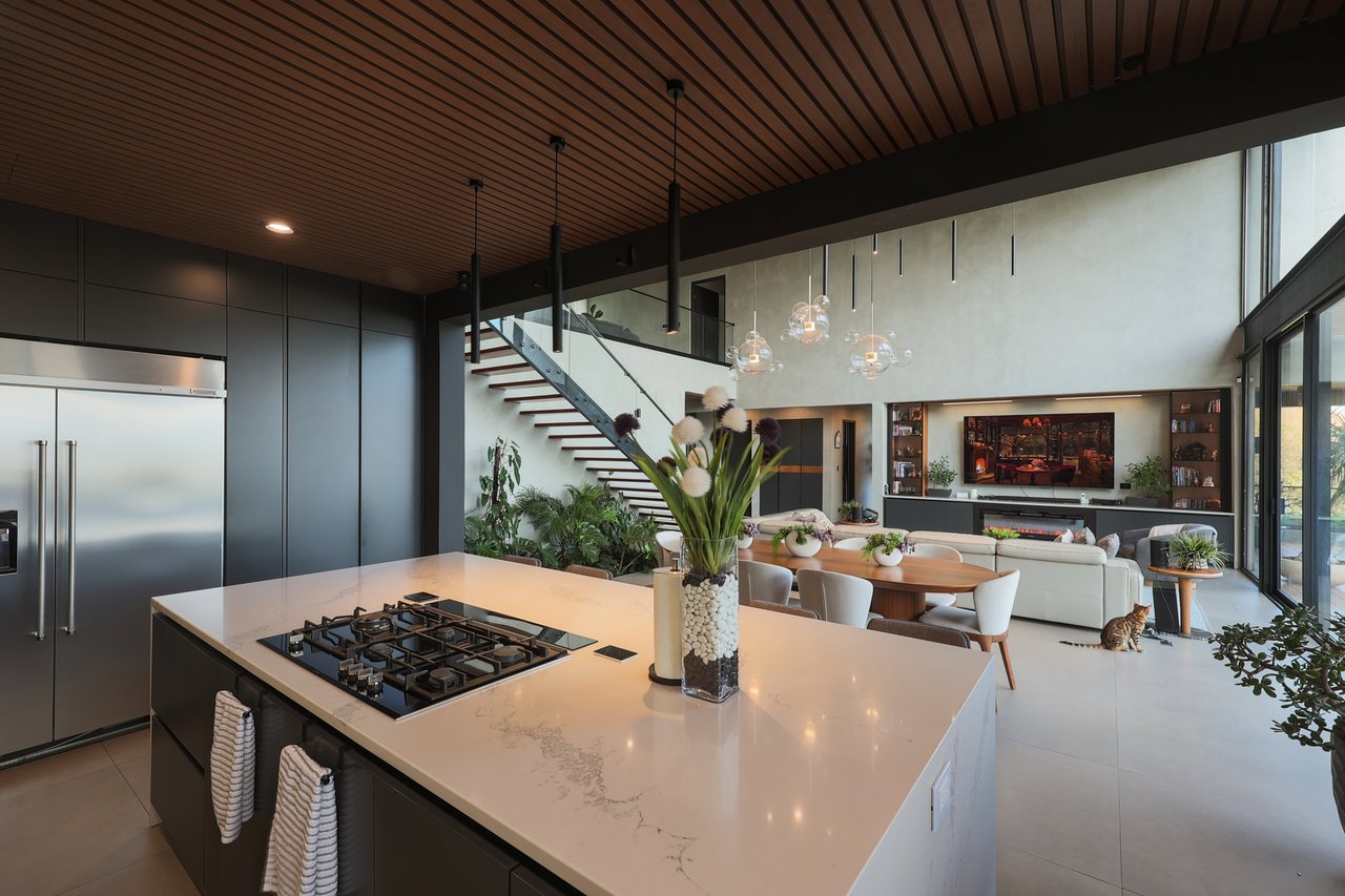 Panoramic City View Estate Home, Escazu, San Jose