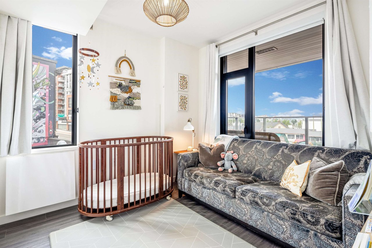 505-210 E 5th Ave