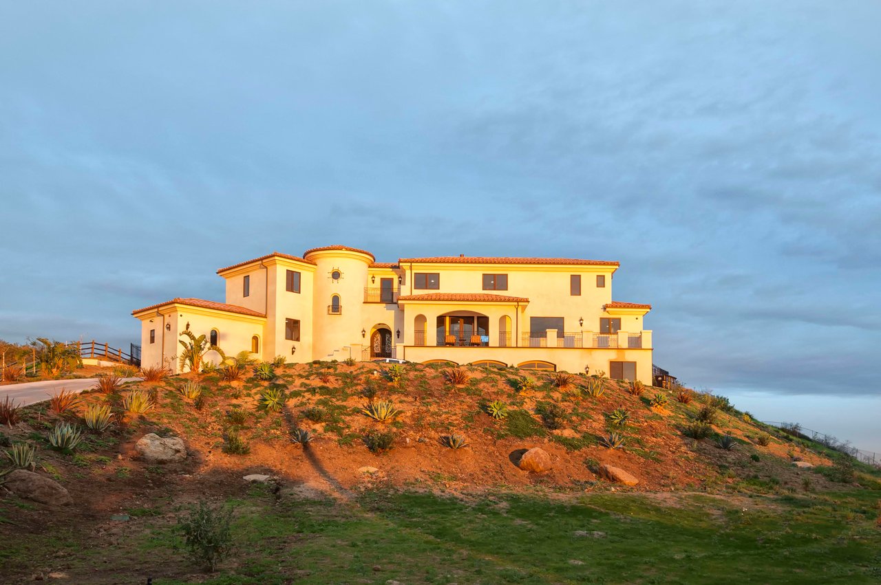 1522 Decker Canyon Rd