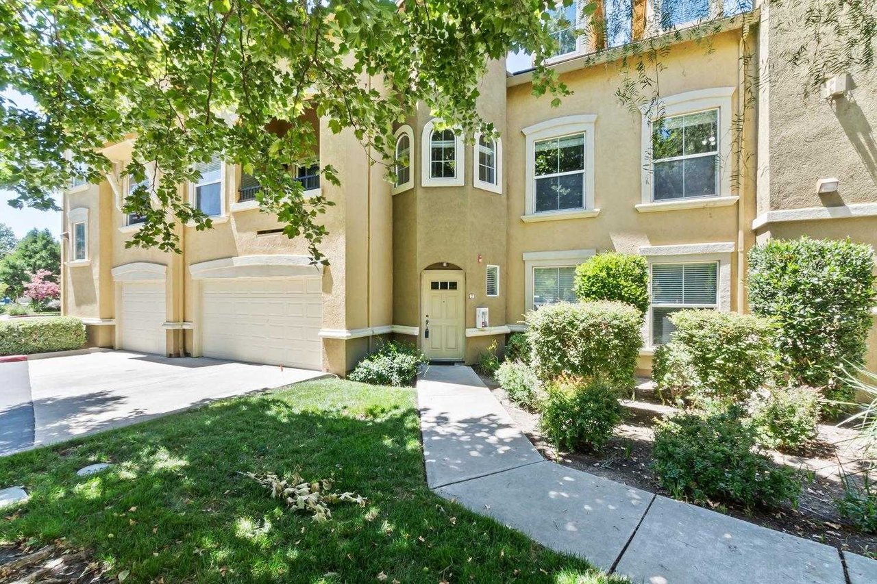 2465 Fontana Street Unit 4