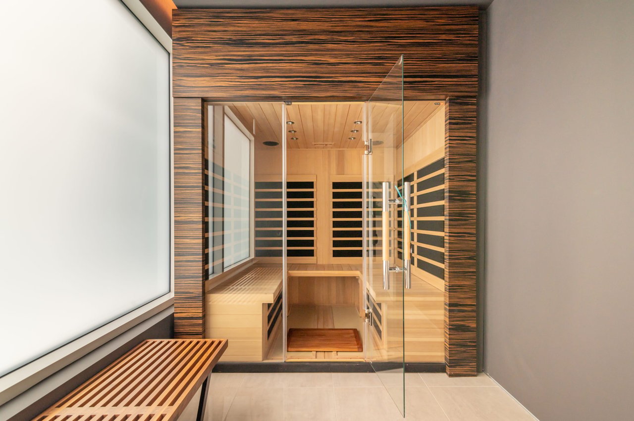 280 Golden Gate Point PH 2