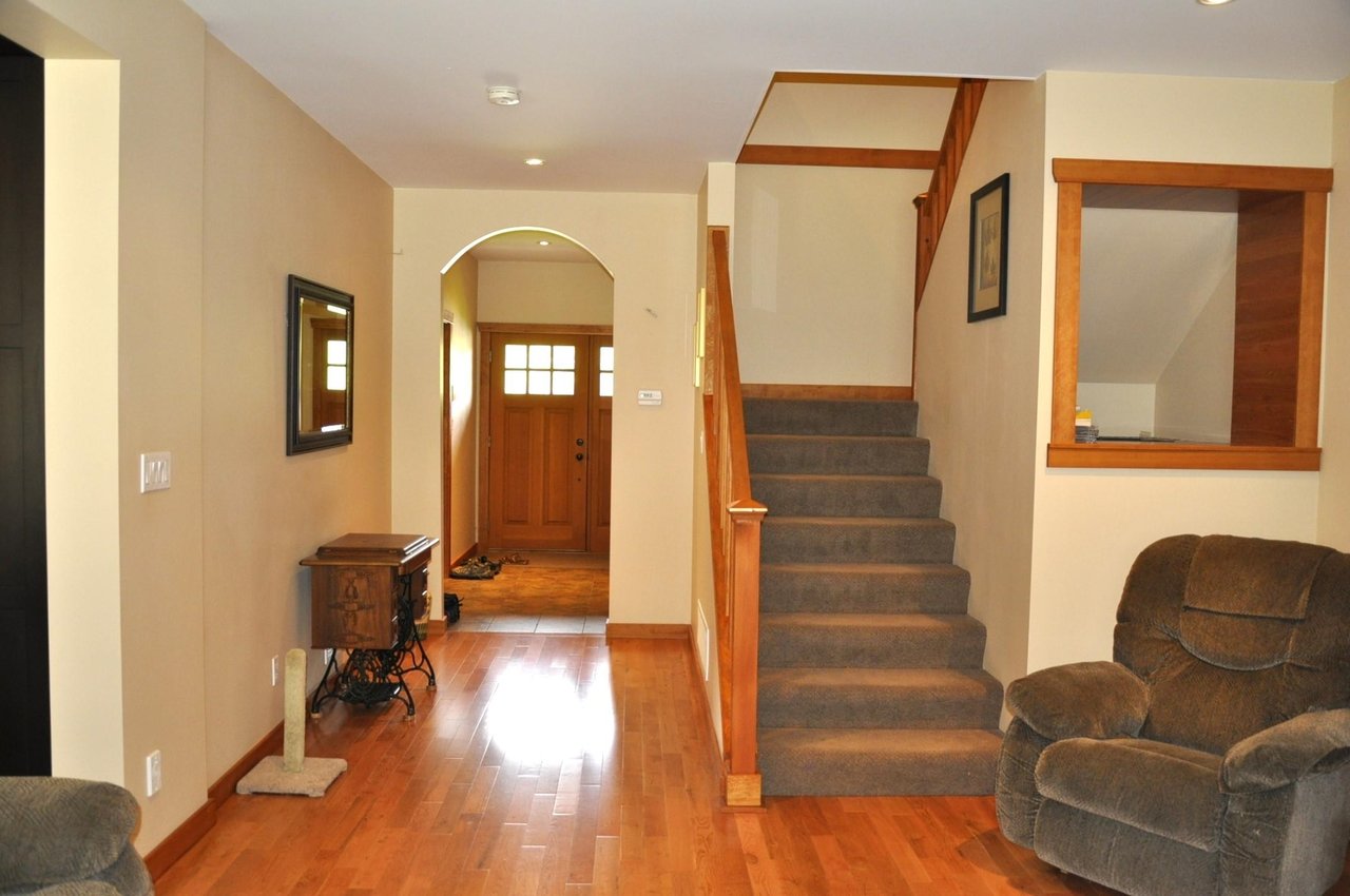 41344 Tantalus Rd