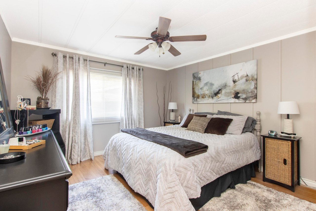 73-1830 Mamquam Rd