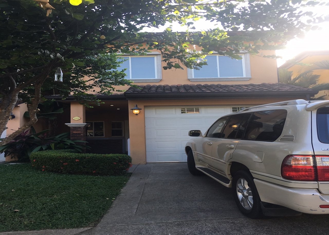 Turnkey Furnished Pool Townhome, Jaco, Puntarenas