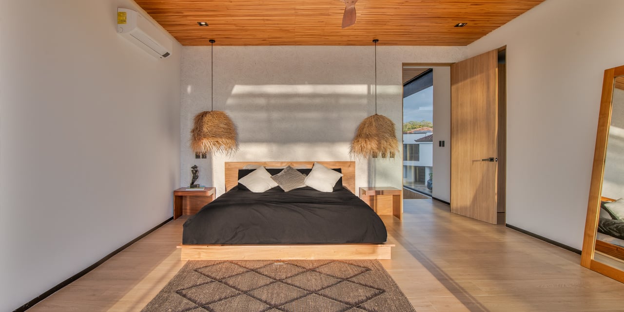 Contemporary Tropical Golf Estate, Santa Ana, San Jose