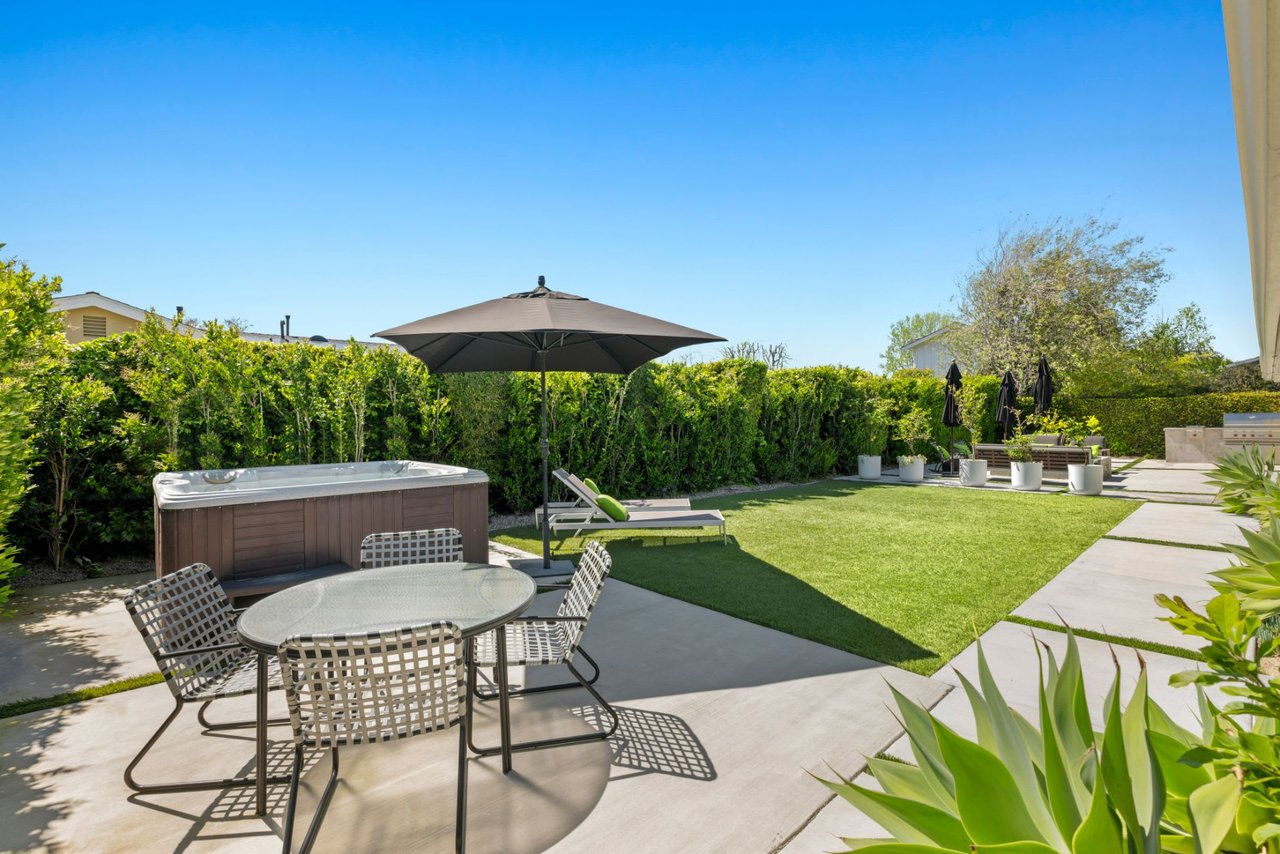 1849 Commodore Road
