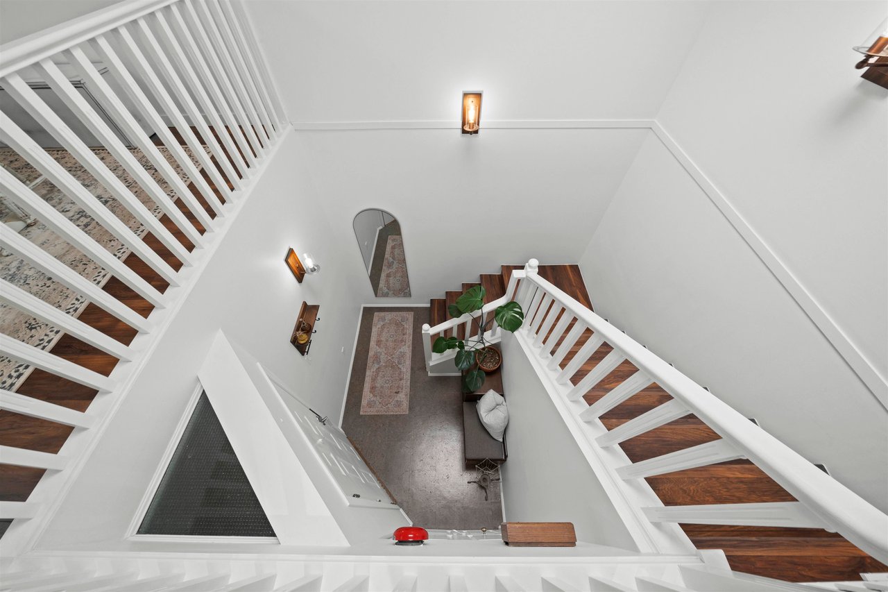 35-3960 Canada Wy