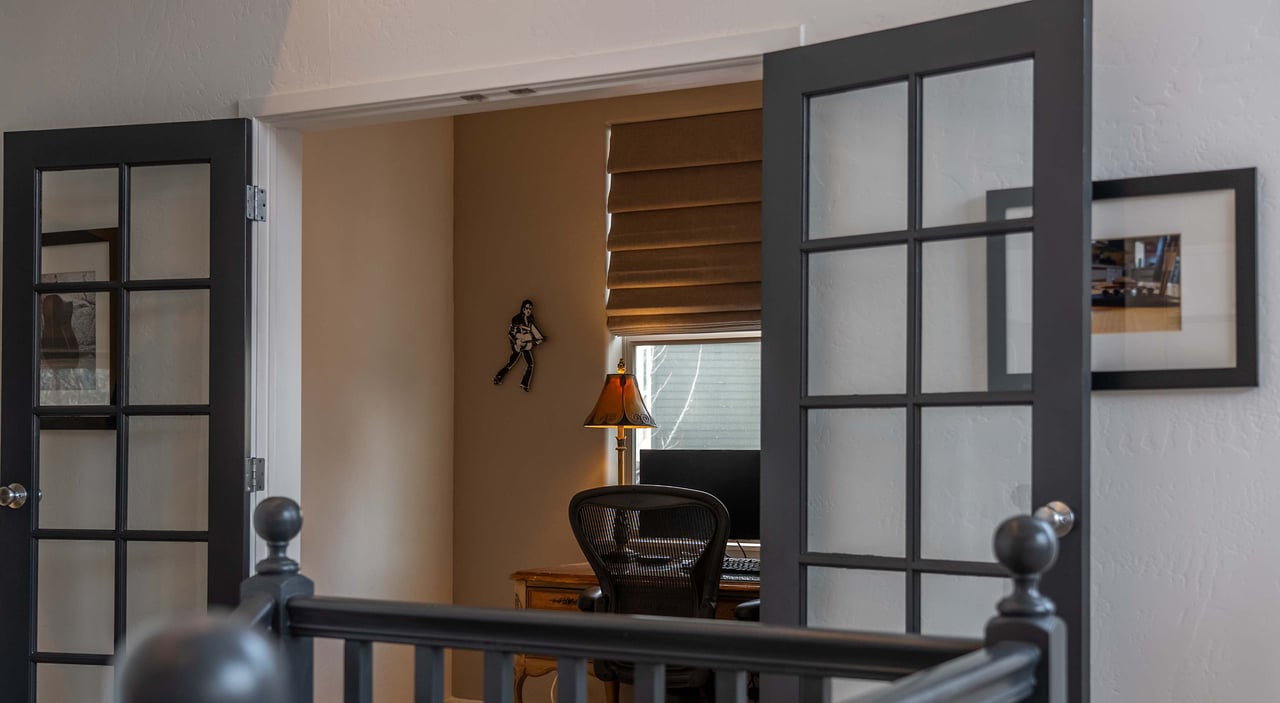 Impeccably Designed & Remodeled Willits Townhome in Basalt 