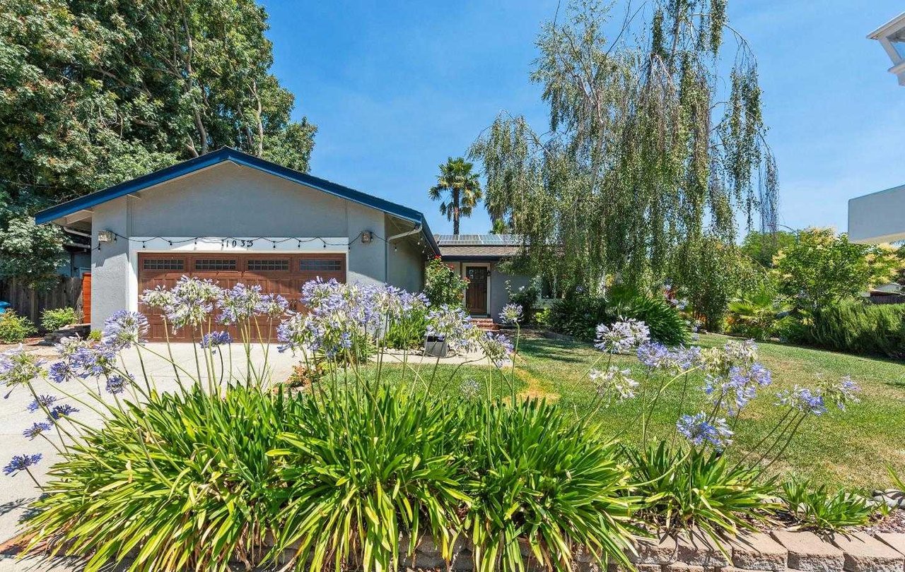 1035 Clark WAY