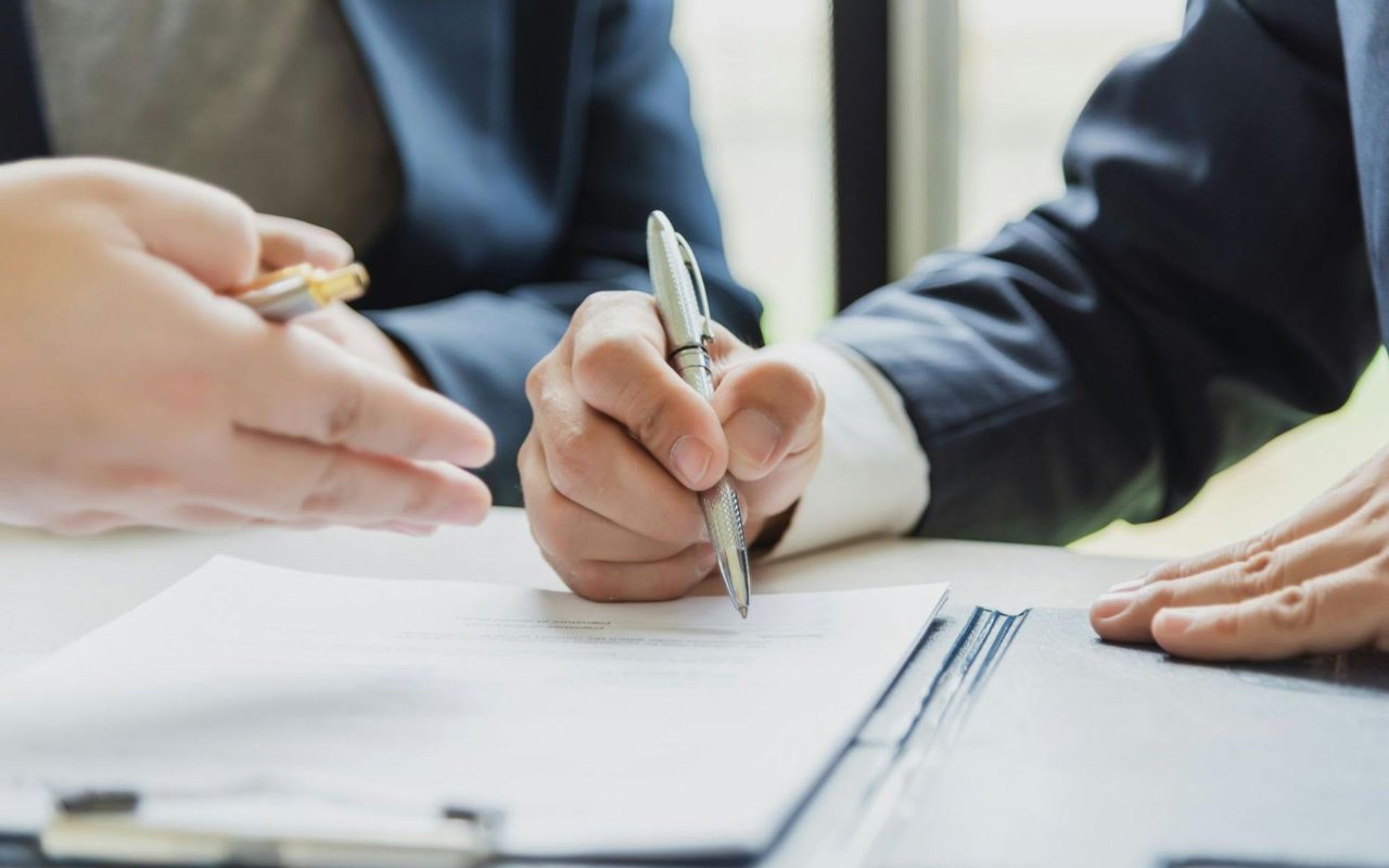 What Does Homeowners Insurance Cover? A Beginner's Guide