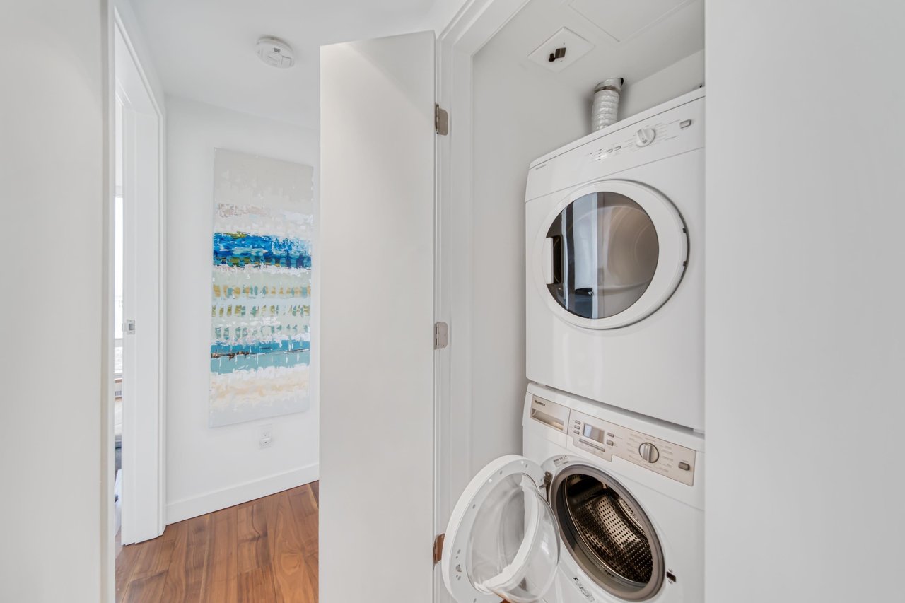 PH7-188 Keefer St