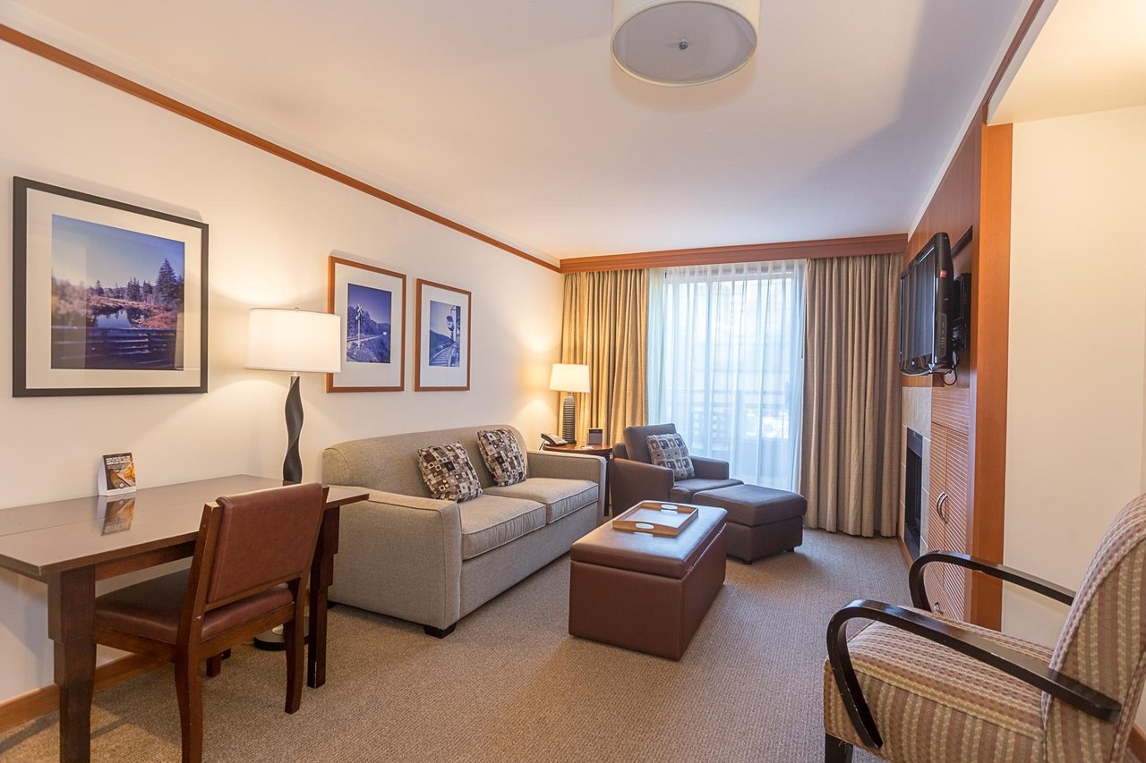 3311-4299 Blackcomb Wy
