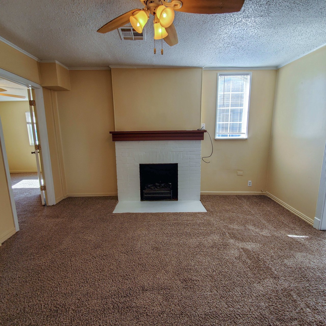 718 North Beard Ave