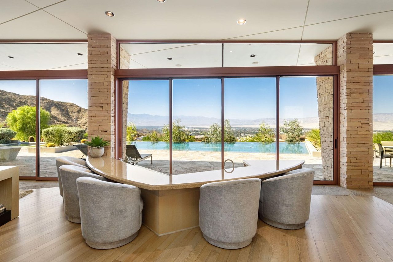 45 Sky Ridge Rd