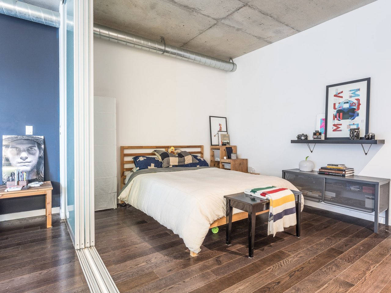 RIVER CITY II OVERSIZED SUITE