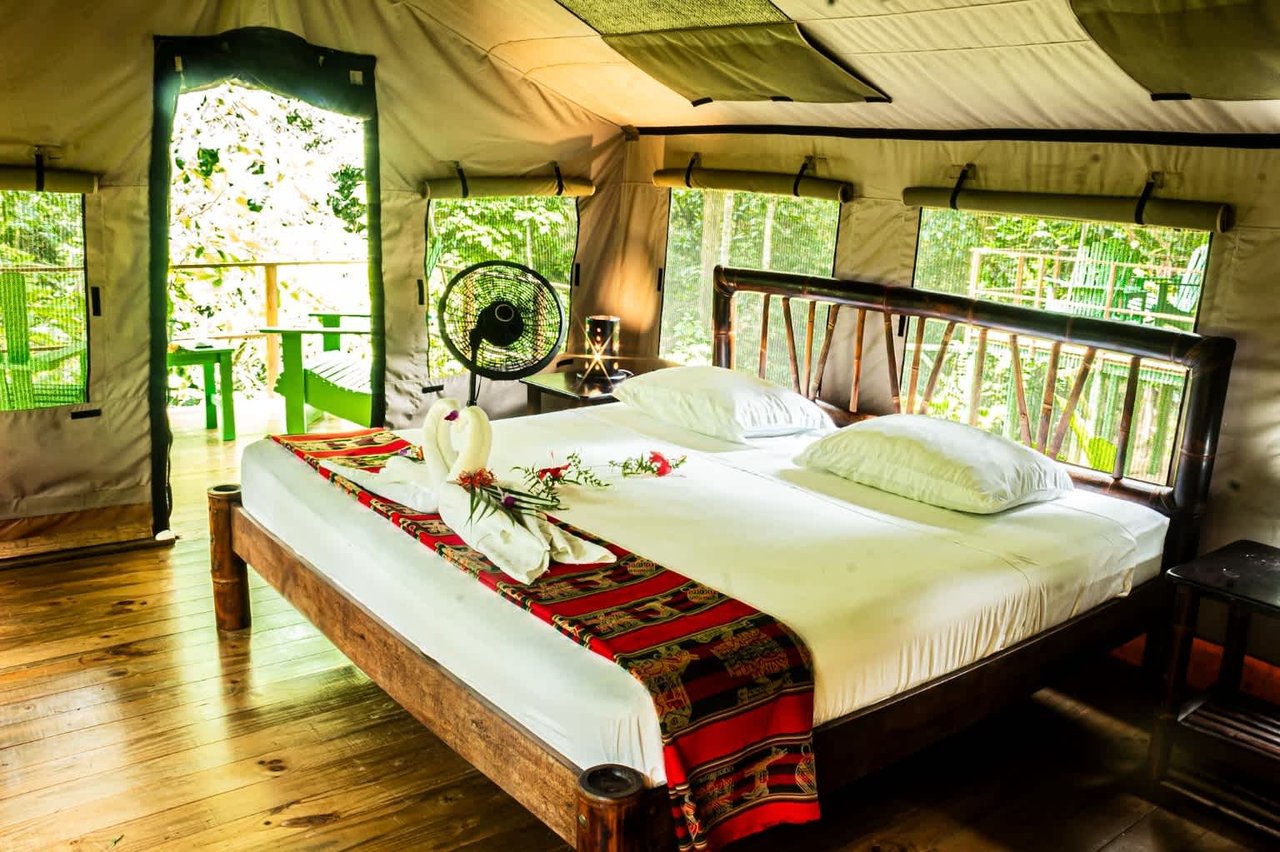 Discover Your Paradise: Exclusive Lodge on the Shores of a Crystal-Clear River