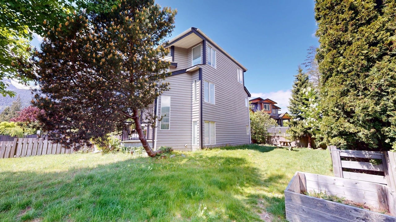 1499 Judd Rd