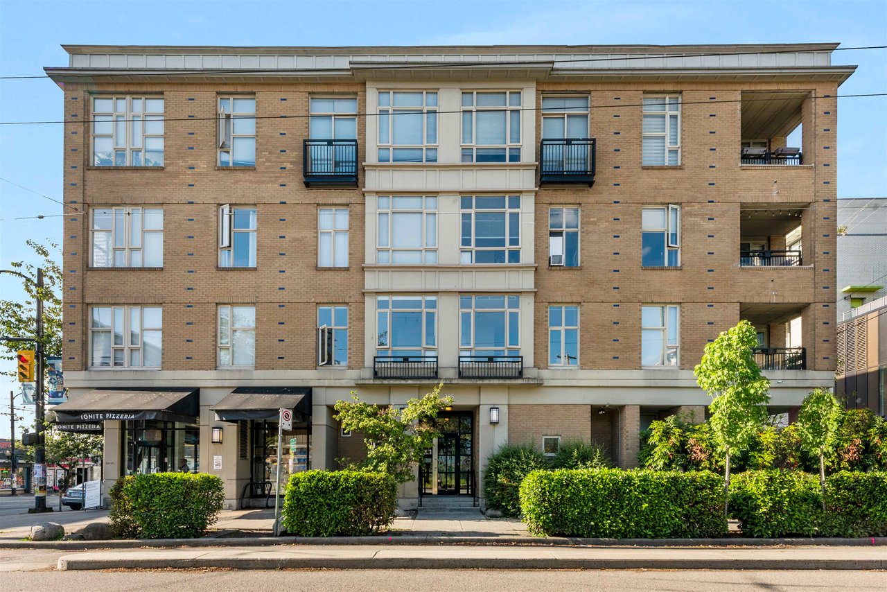 312-205 E 10th Ave