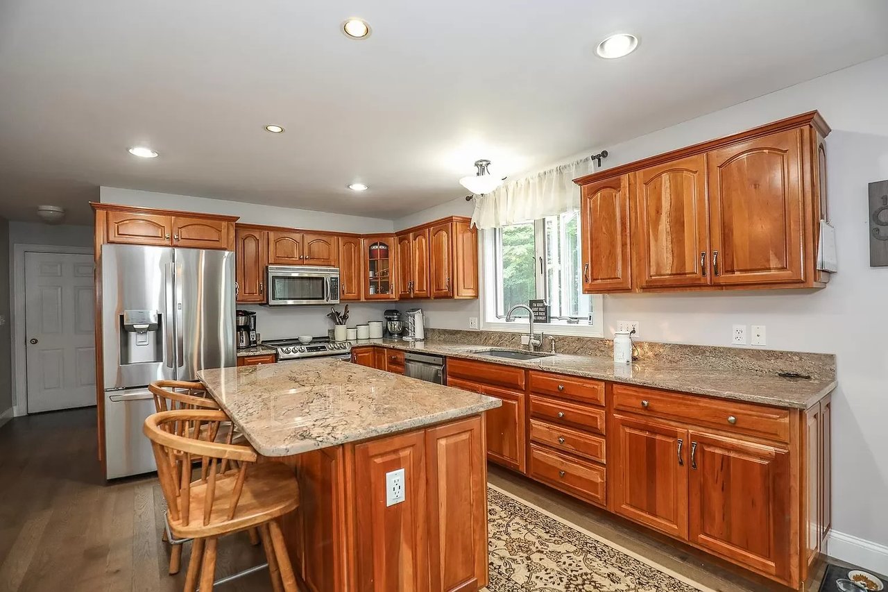 503 Jacks Dr