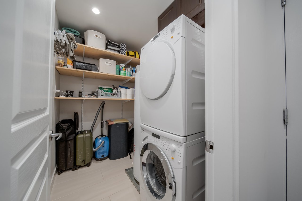 103-2130 W 12th Avenue, Vancouver