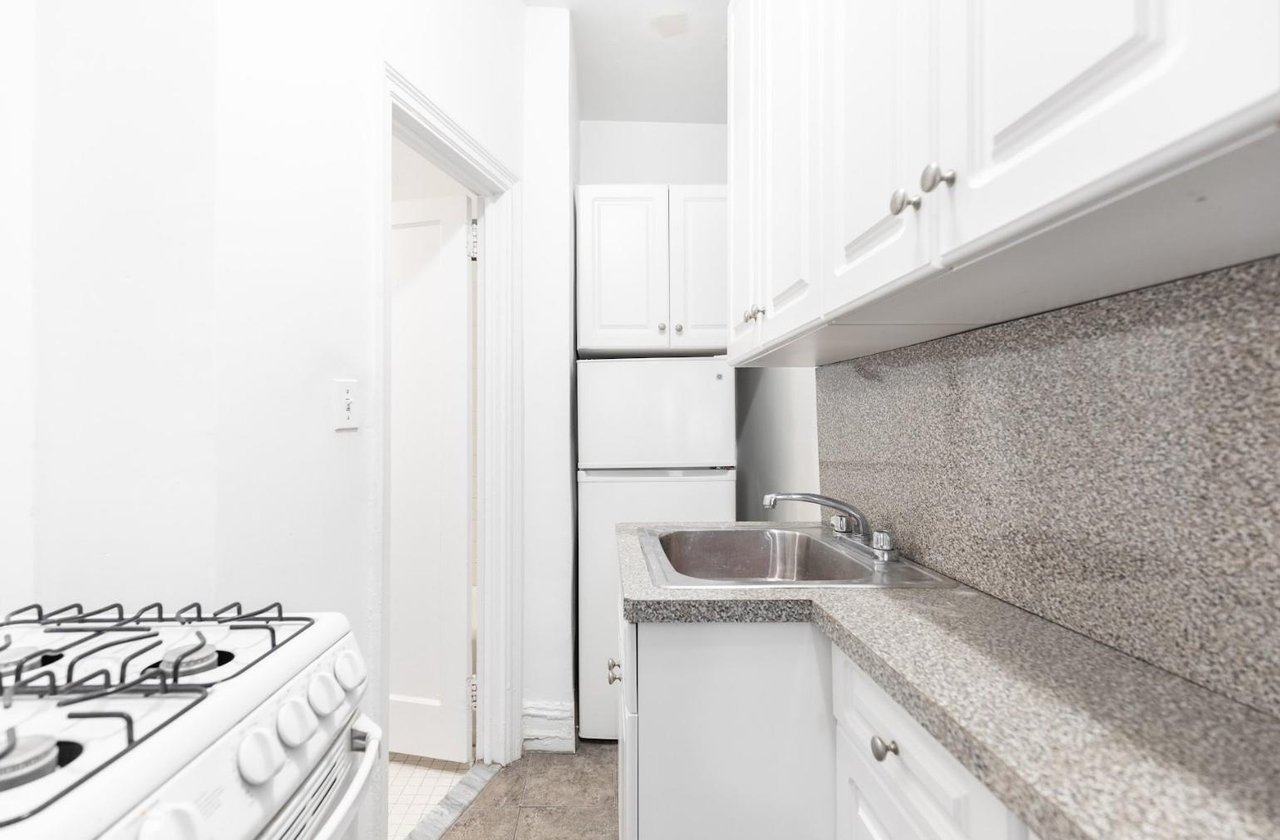 15 West 64th Street, Apt 6-B
