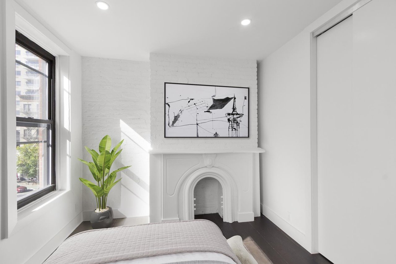 247 East 10th Street, Apt 5