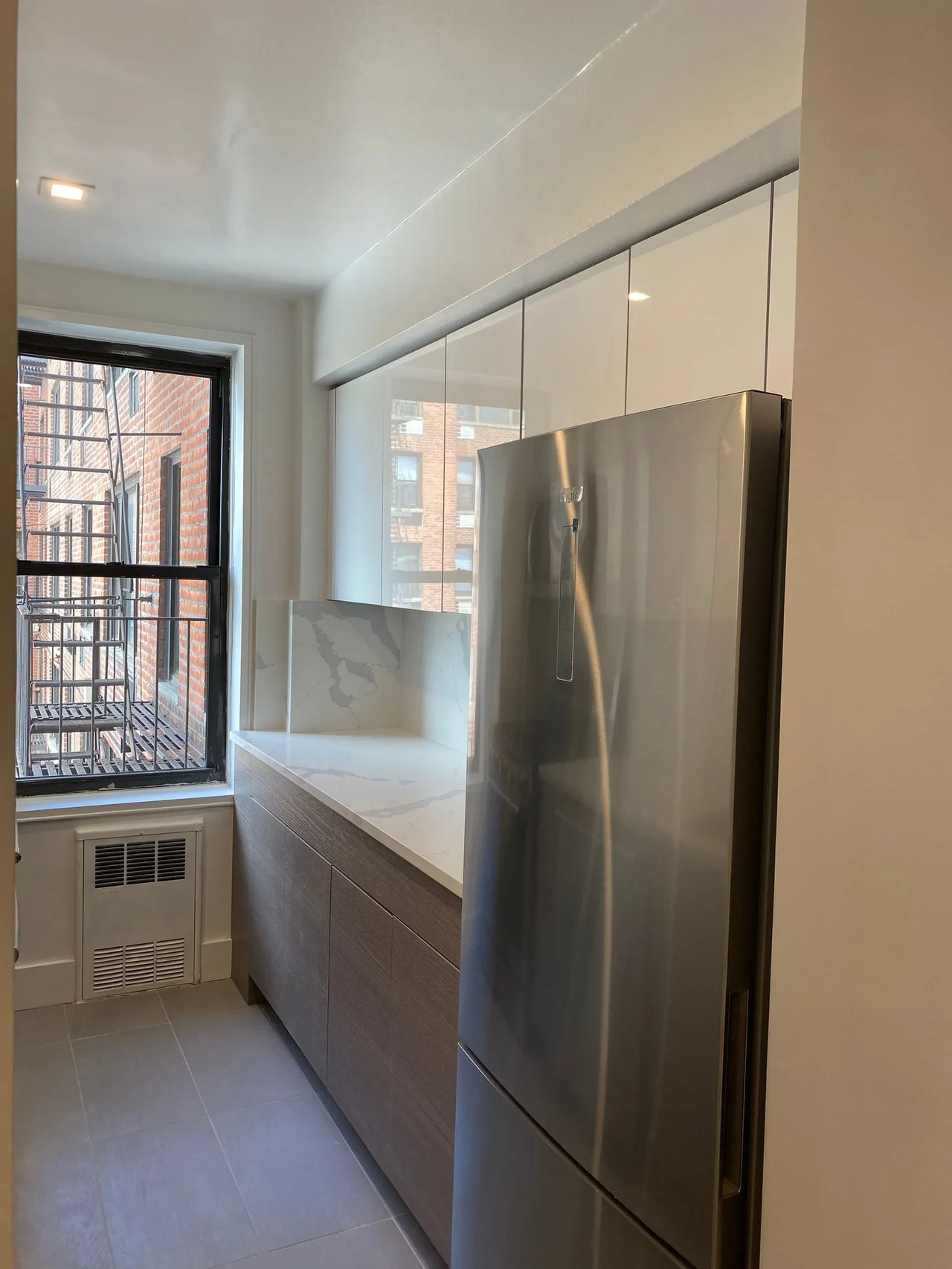415 Beverley Rd Unit 3H