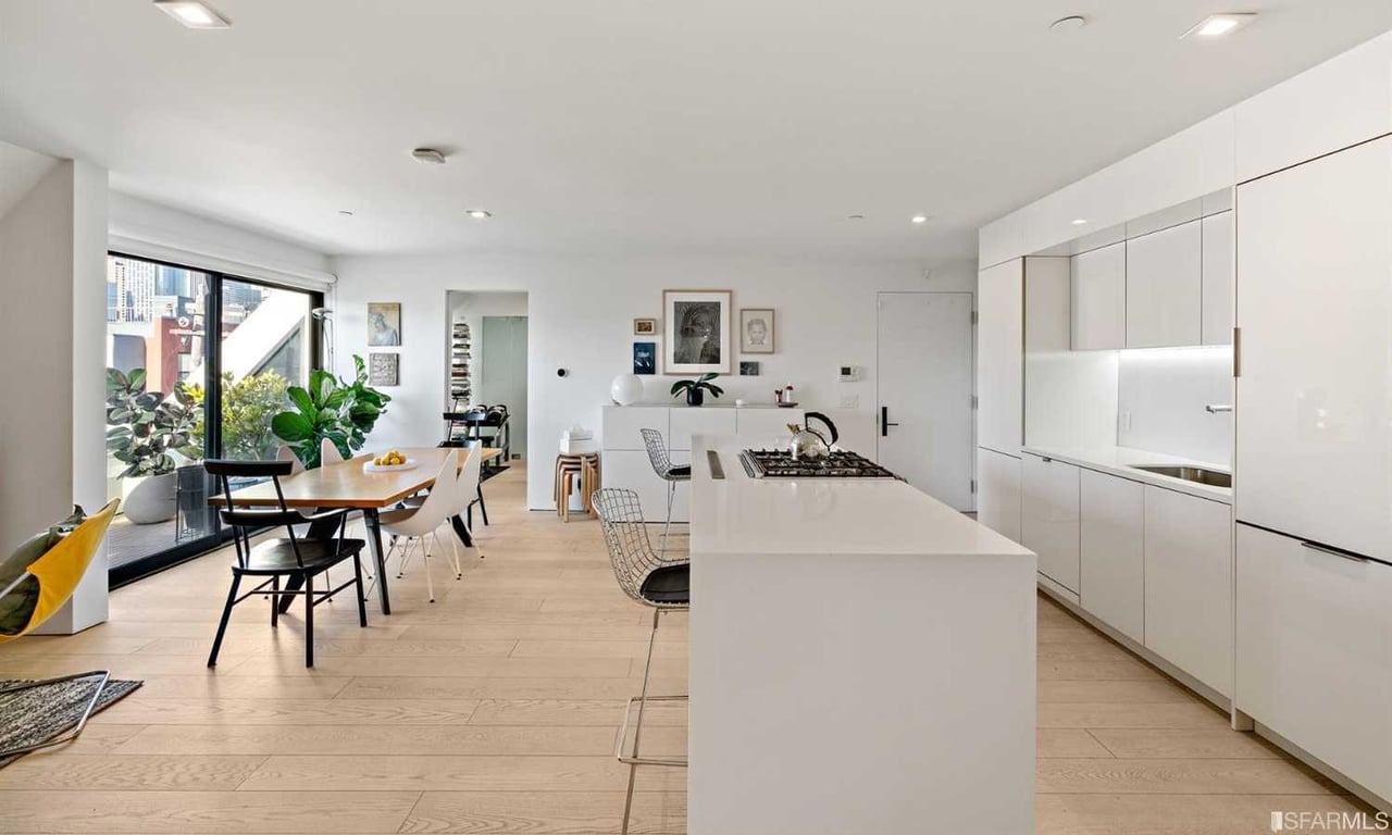 259 Clara Street Unit 401