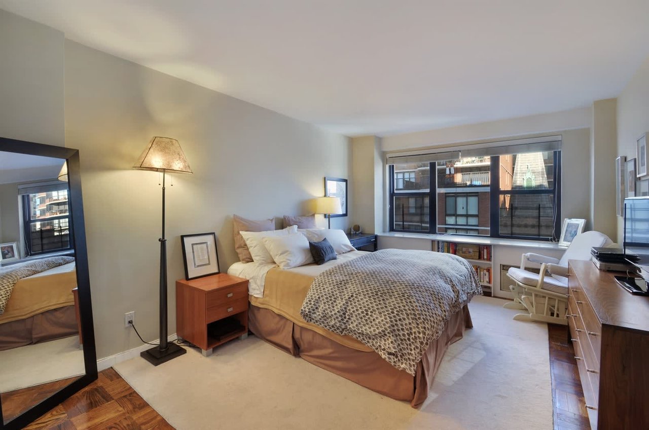 340 East 74th Street Unit 9F