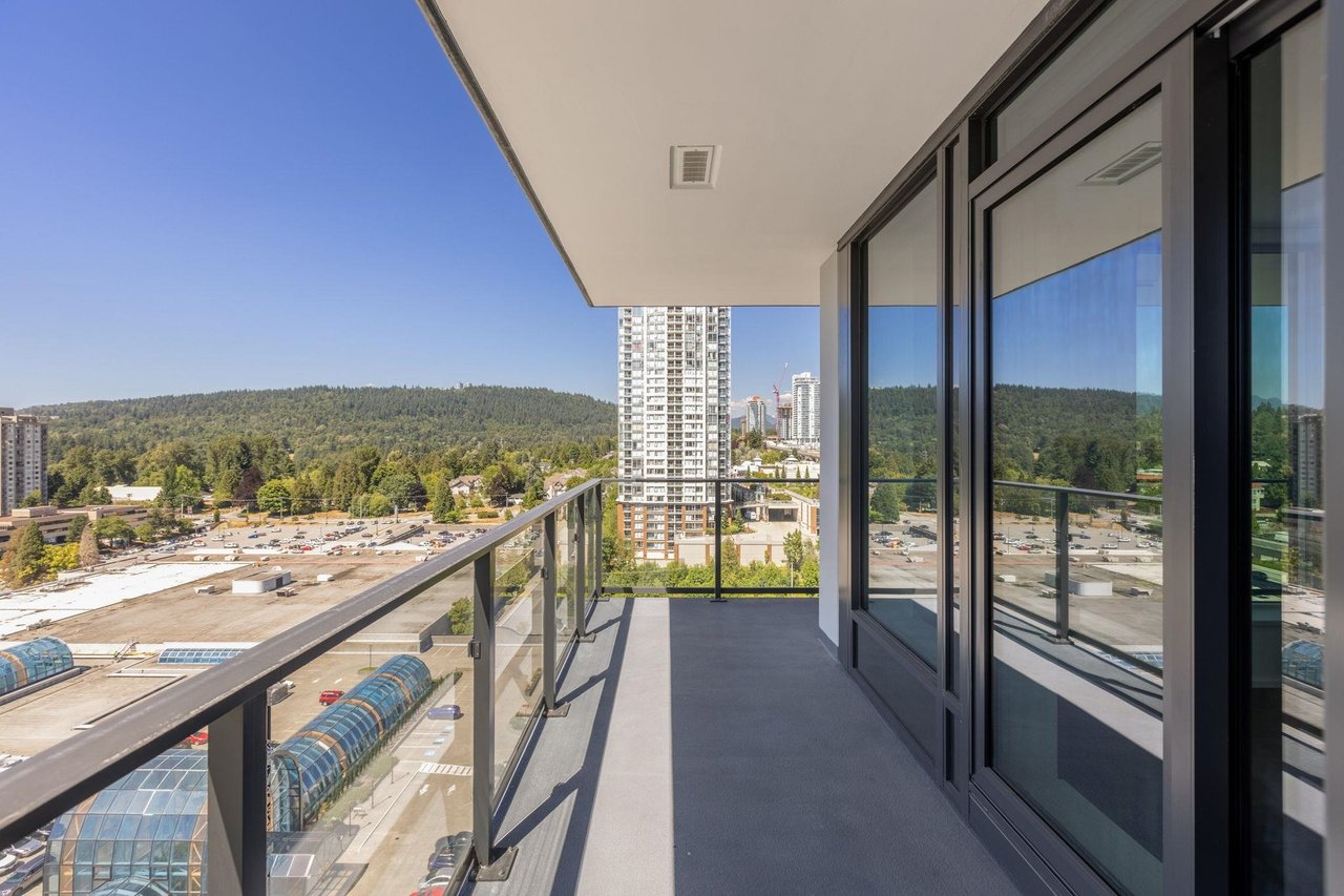 1210-3809 Evergreen Pl