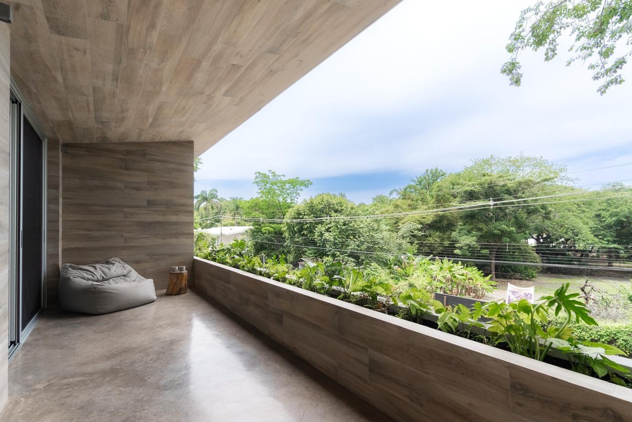 Mixed-Use Commercial Plaza, Santa Teresa, Puntarenas