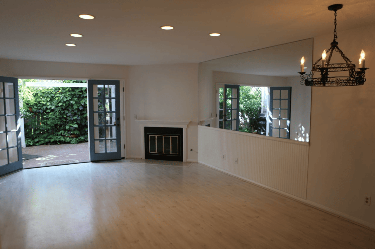 2110 DE LA VINA ST #7