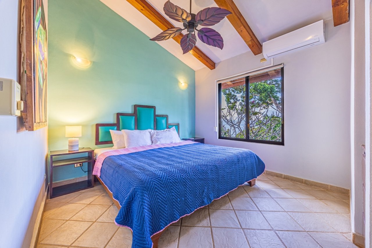 Luxury Ocean View Resort, Dominical, Puntarenas