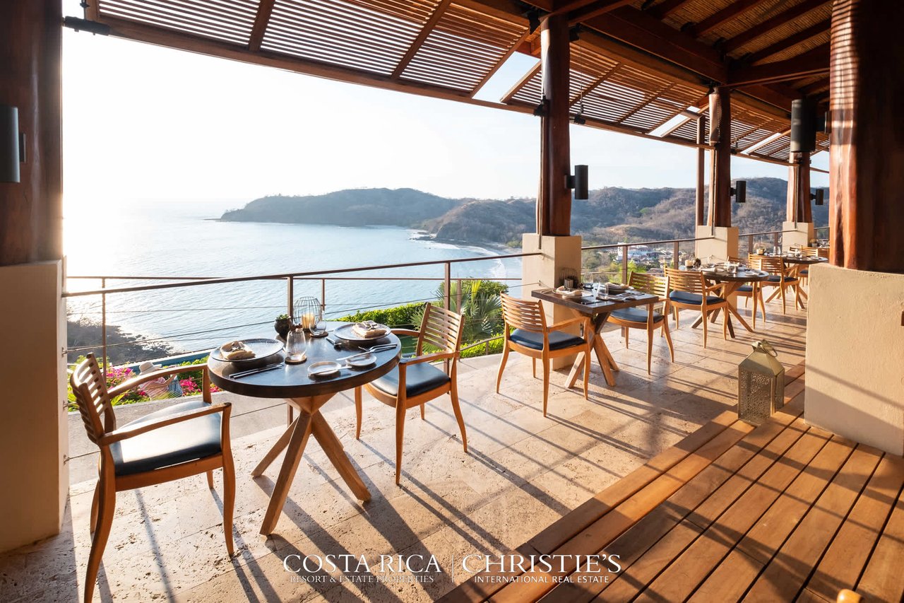 Casa Chameleon Residences Villa #2