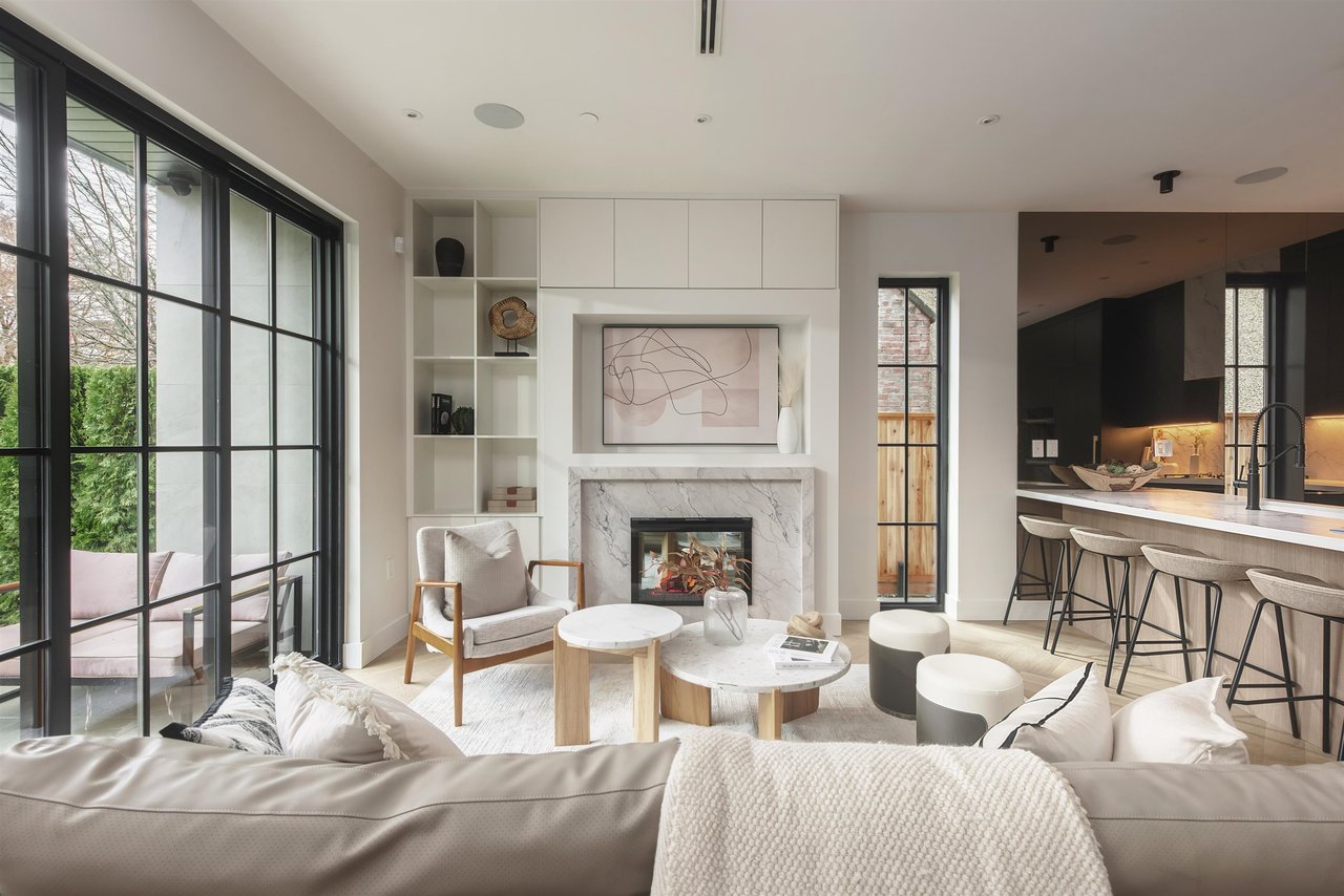 1-240 E 37th Avenue, Vancouver