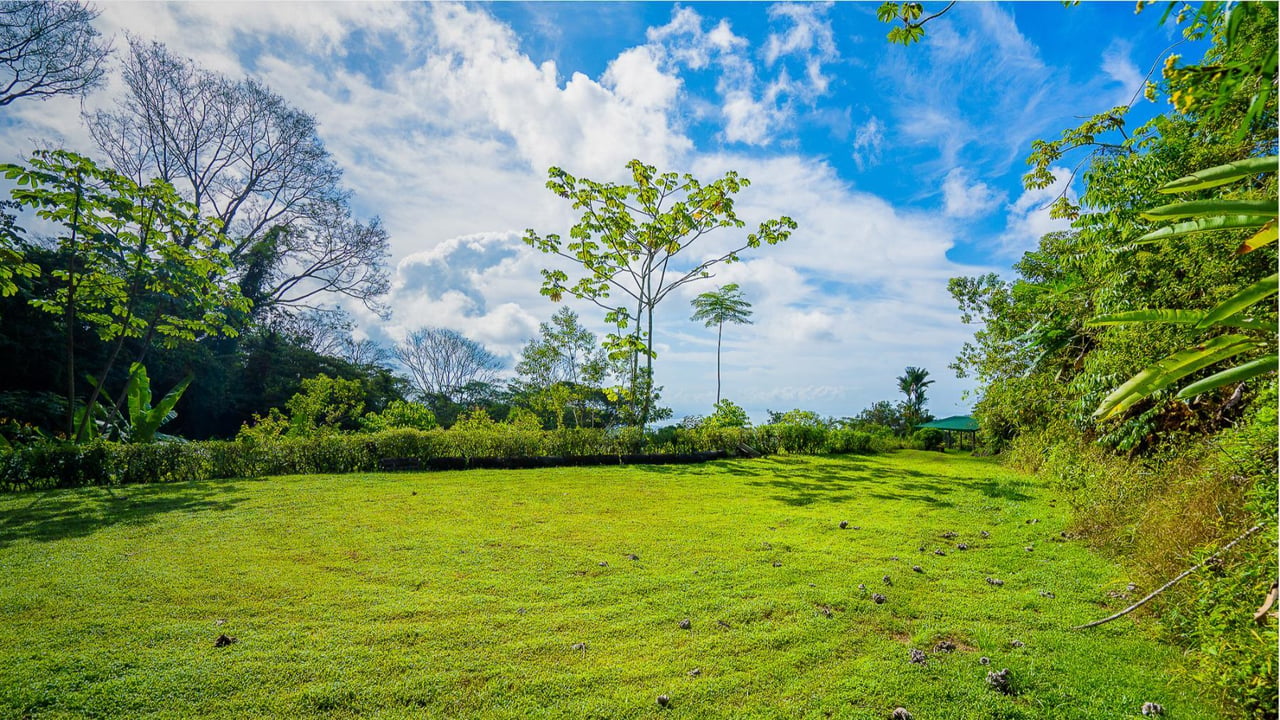 Flat Ocean View Building Lot, Ojochal, Puntarenas