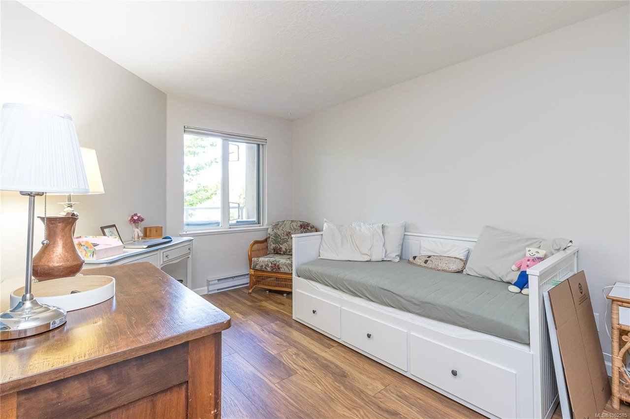 307-1519 Hillside Ave