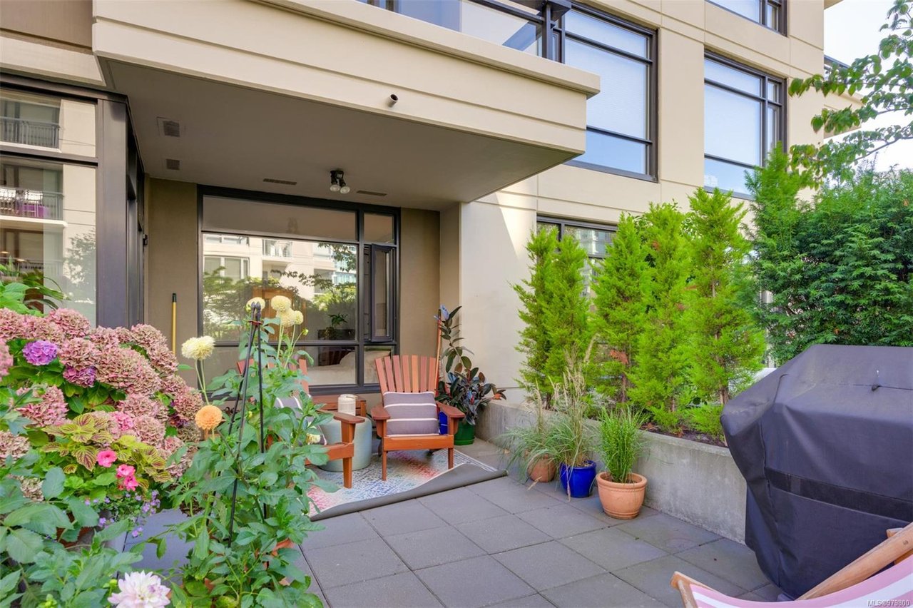 201-788 Humboldt St