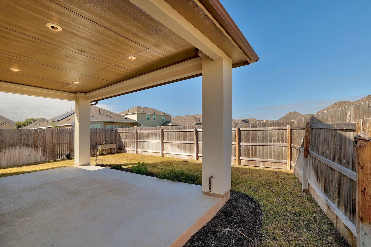 117 Rosebush Dr, Liberty Hill, Texas 78642