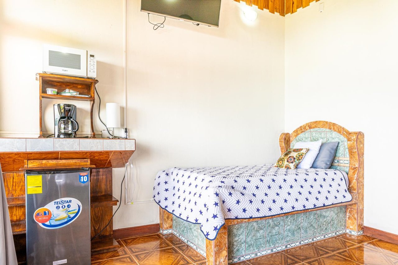 Newly Renovated Hotel Alto Vista