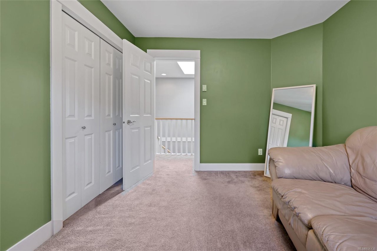 4138 Hatfield Rd